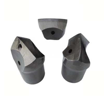 Bit gerudi keluli karbon